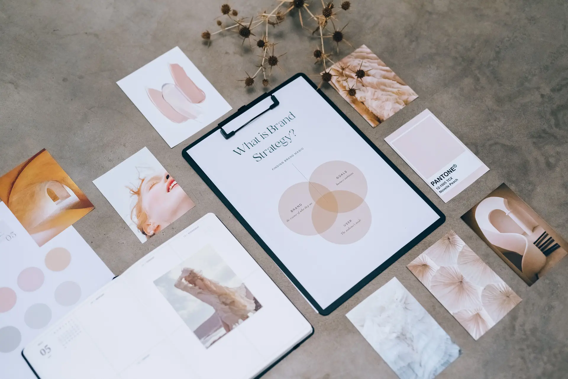 Grafikai tervezési moodboard